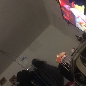 Meet your Posher, Gloria